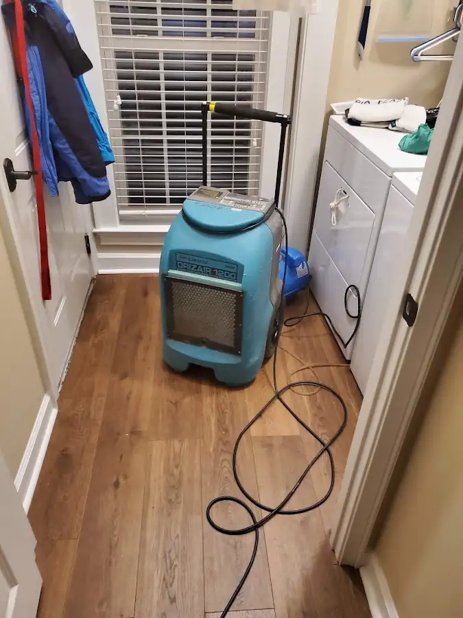 Commercial dehumidifier deployed for Crawl Space Restoration in Rockford